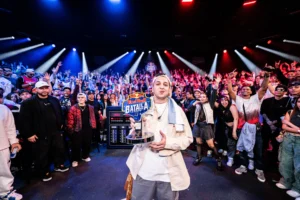 ¡MECHA BICAMPEÓN! La Rompe en Red Bull Batalla 5 Vidas ¡MECHA BICAMPEÓN! La Rompe en Red Bull Batalla 5 Vidas