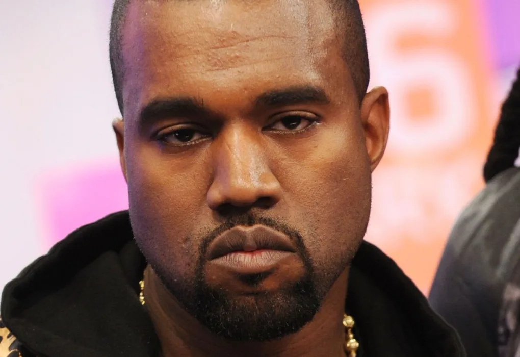 Kanye West pospone concierto en Francia 2026