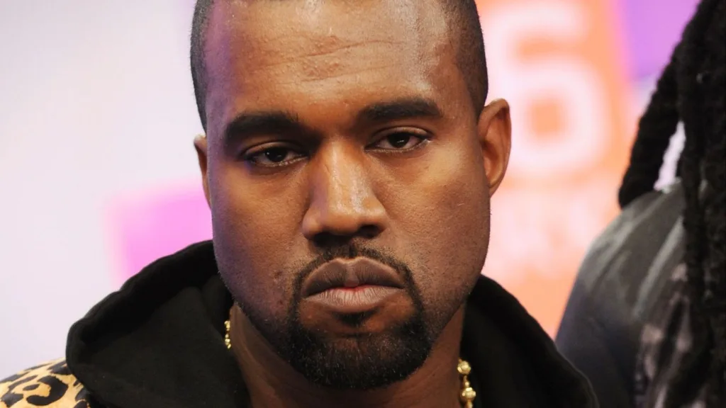 Kanye West pospone concierto en Francia 2026