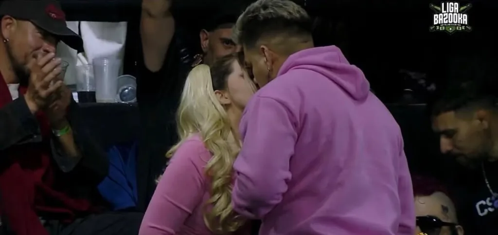 Propuesta de matrimonio sorprende en Liga Bazooka Liga Bazooka Rompiendo el estigma y formando familias