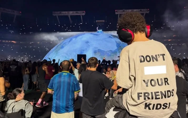Gekyume, el hijo de XXXTENTACION, asiste al concierto de Ye en Tampa Un momento de cierre perfecto Gekyume honra el legado de su padre
