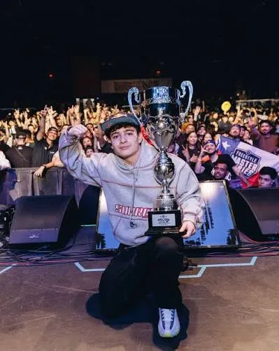 El Menor: De las plazas a campeón mundial de Red Bull Batalla El Menor