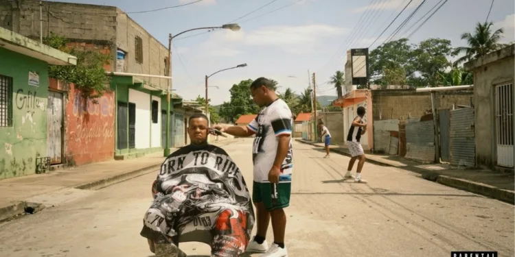Akapellah anuncia «La Cruz»: fecha de estreno, tracklist oficial y colaboraciones del álbum Akapellah