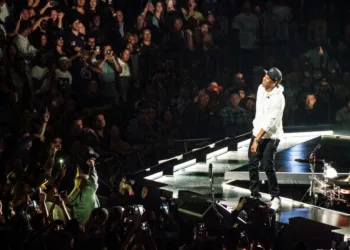 Jay-Z encabezará el Show de Medio Tiempo del Super Bowl LXI